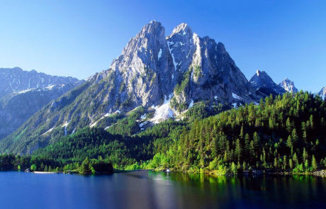 PIRINEUS